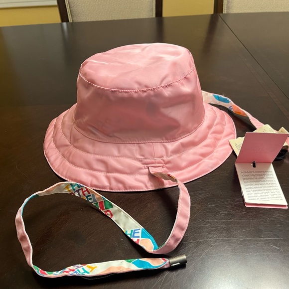 New Gucci North Face Logo Double Sided Bucket Hat Size M - Picture 12 of 16